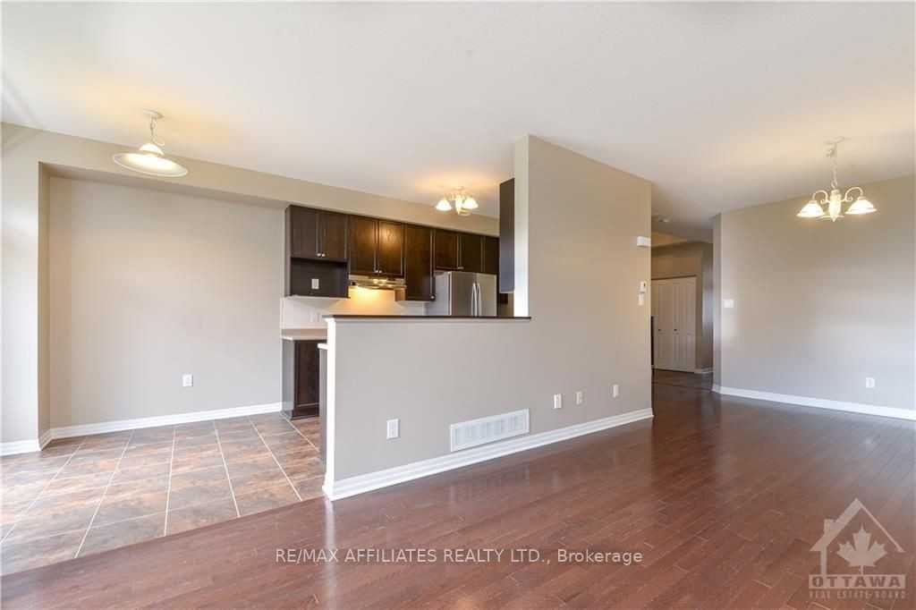 105 Hawkeswood Drive - Photo 6 of 26