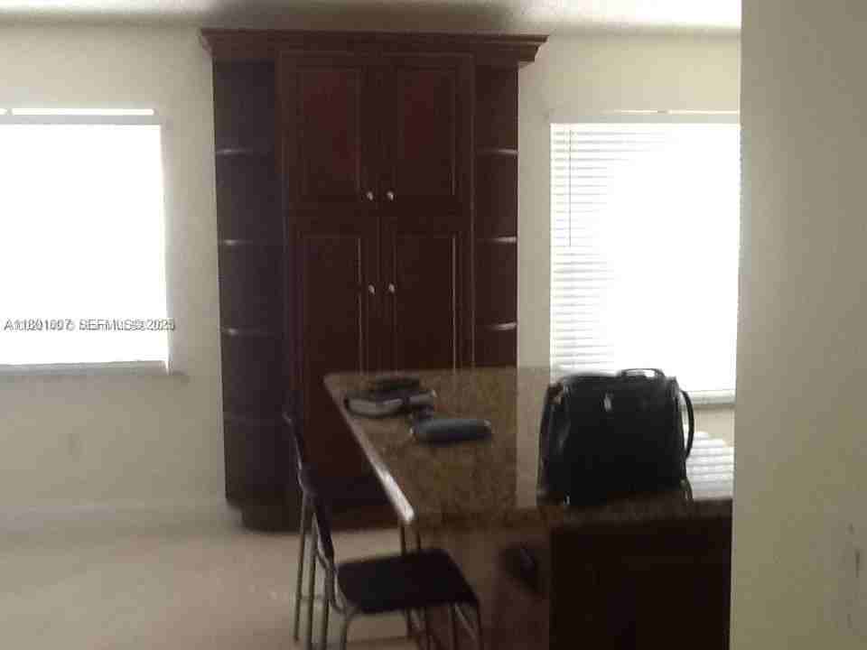 24 Gables Boulevard - Photo 6 of 8