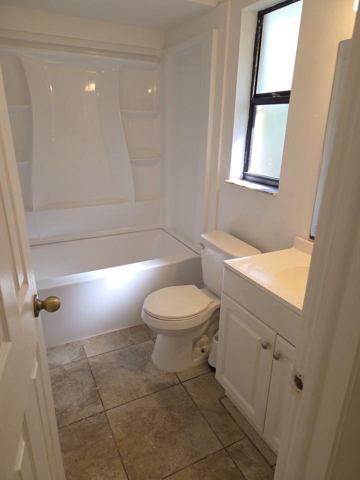 4365 Sibley Bay St #B - Photo 2 of 11