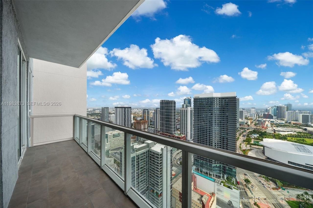 244 Biscayne Blvd - Photo 6 of 20