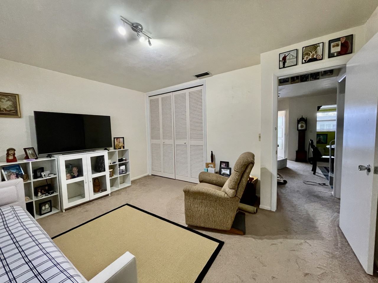 1221 Drew St #20 - Photo 7 of 13