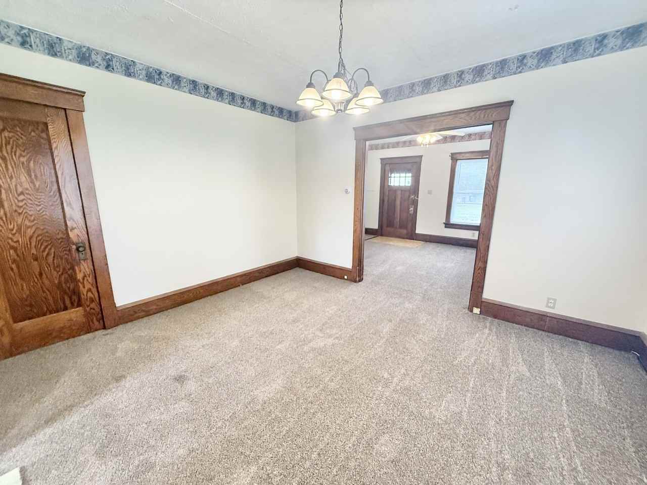 212 14th St Nw #212 - Photo 2 of 19