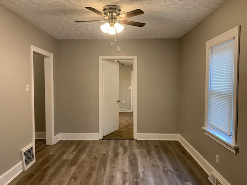 816 Cody Ct Nw #NA - Photo 5 of 16