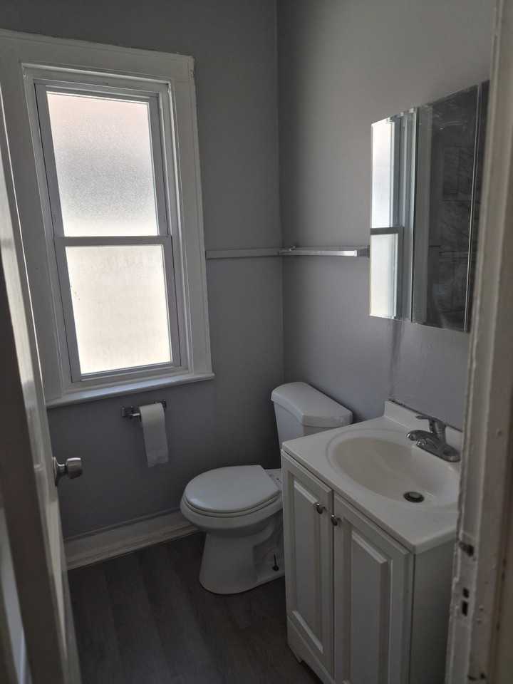 11831 S Wentworth Ave #NA - Photo 3 of 6