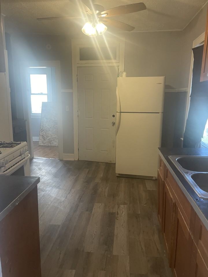 11831 S Wentworth Ave #NA - Photo 6 of 6