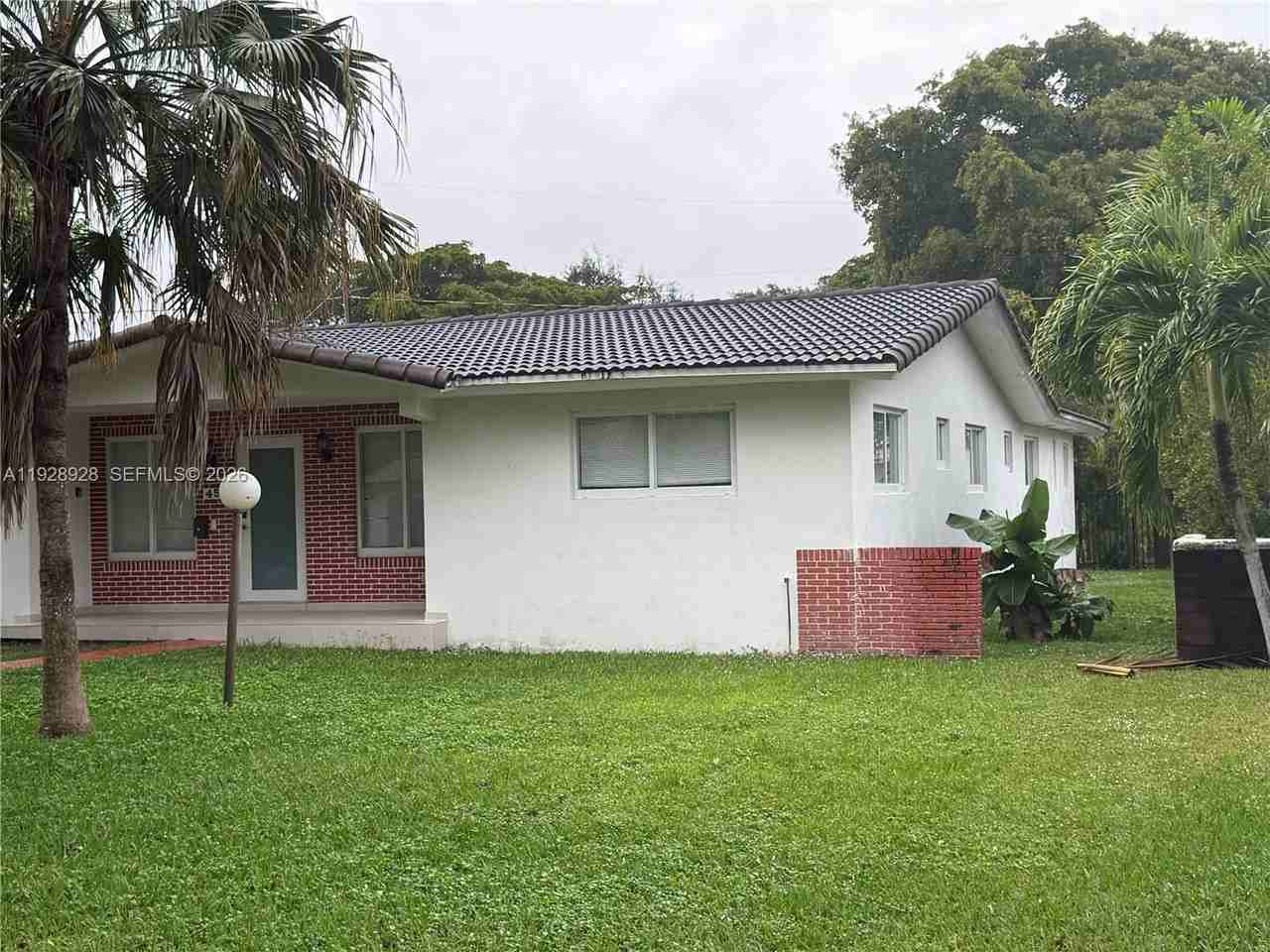 45 Nw 99th St #NA - Photo 5 of 20