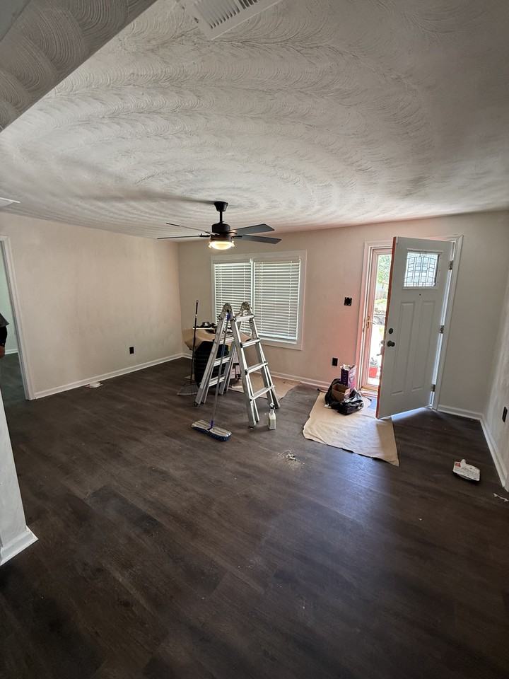 503 Henderson St #NA - Photo 2 of 10