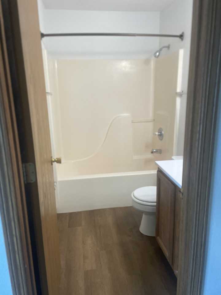 2612 Eastview Dr #0 - Photo 4 of 4