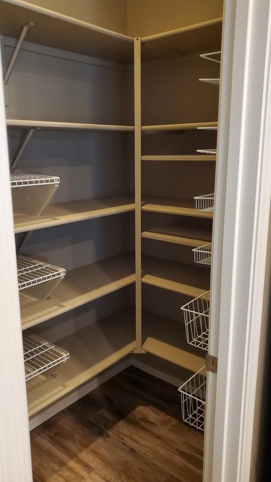 936 N Diaz St #NA - Photo 4 of 20