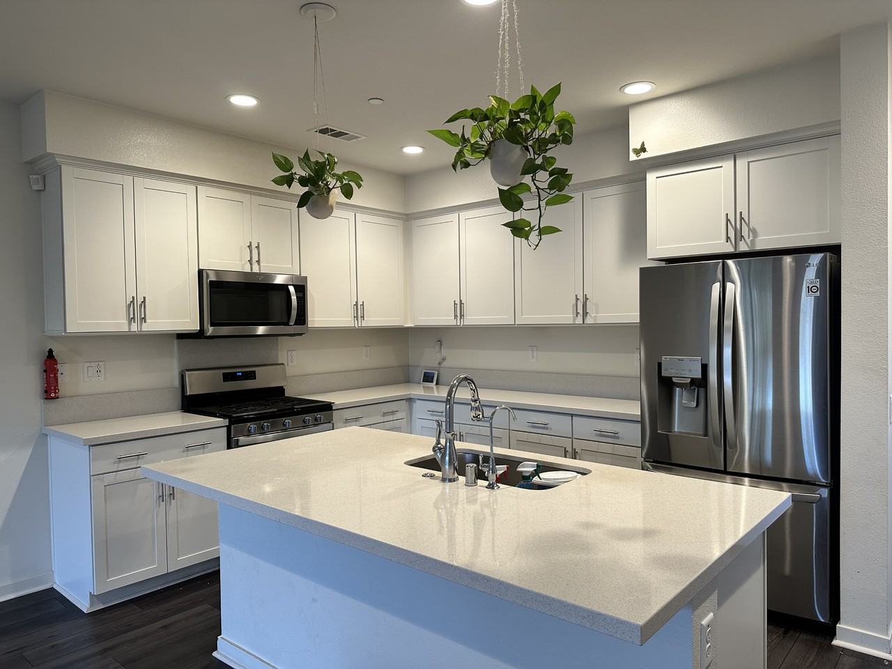 140 Farmhouse Dr #3 - Photo 2 of 19