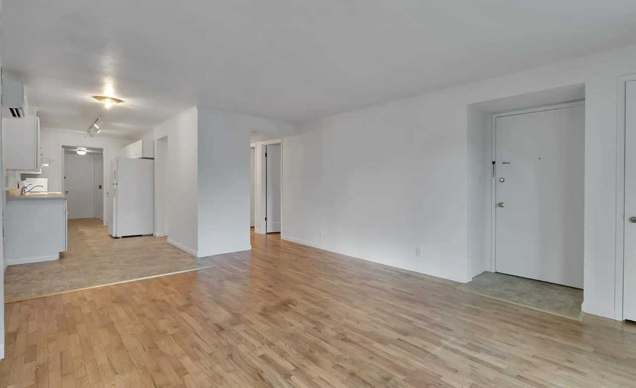 10421 2nd Pl Sw #NA - Photo 2 of 7