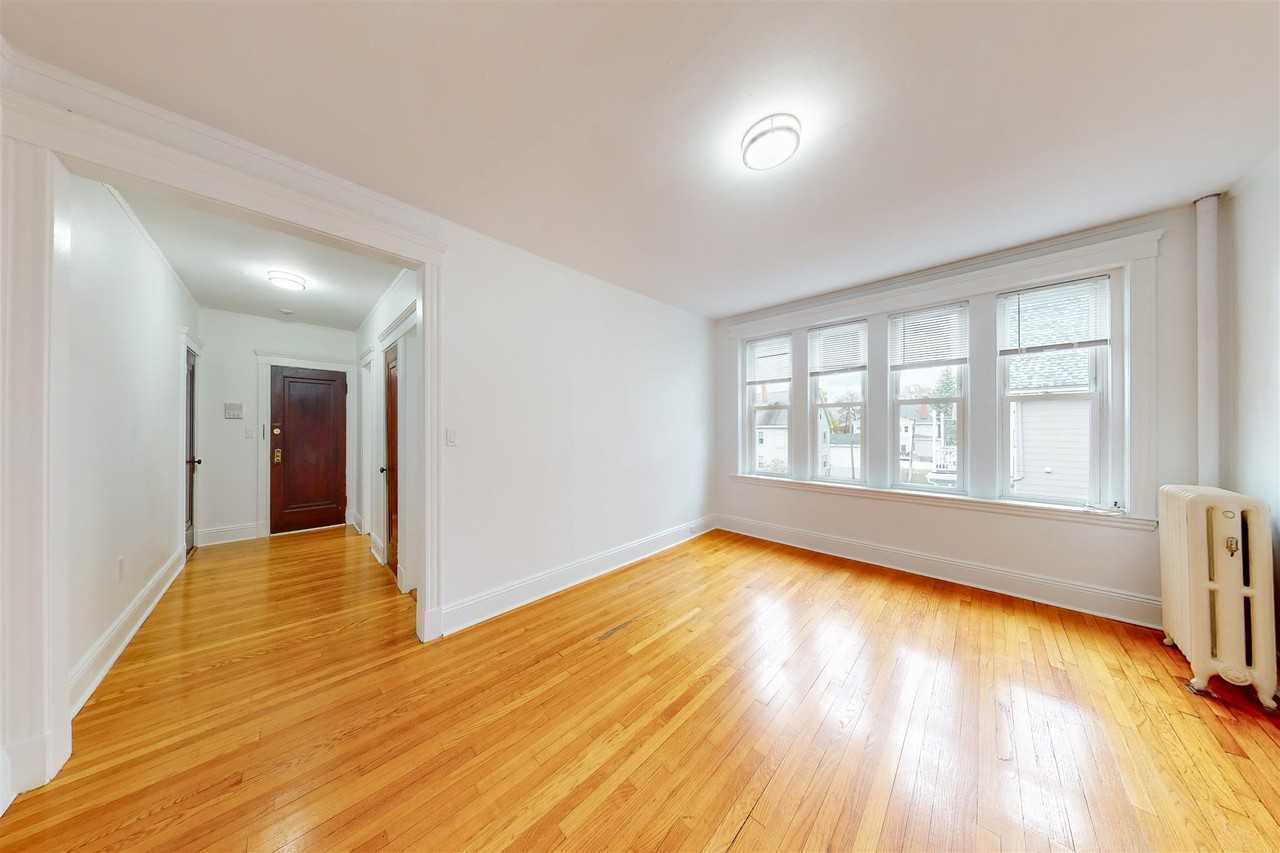 170 Maple St #207 - Photo 4 of 16