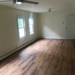 130 Spring St - Photo 2 of 5