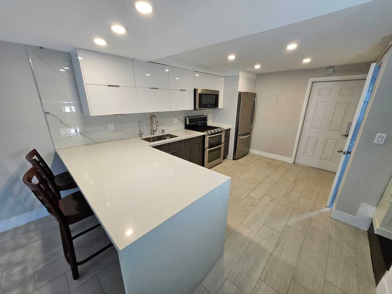 6707 N Kendall Dr #116 - Photo 2 of 17