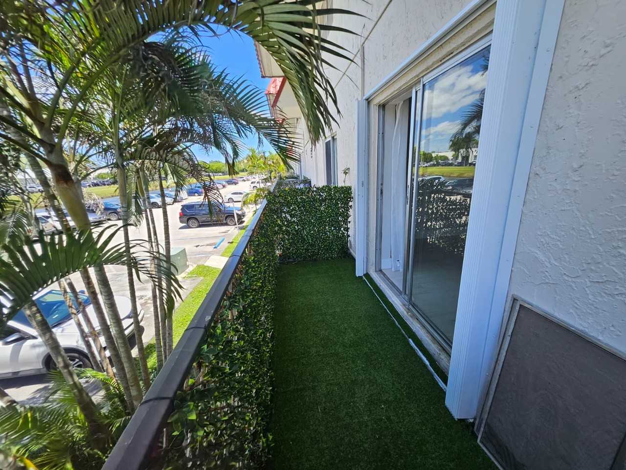 6707 N Kendall Dr #116 - Photo 6 of 17