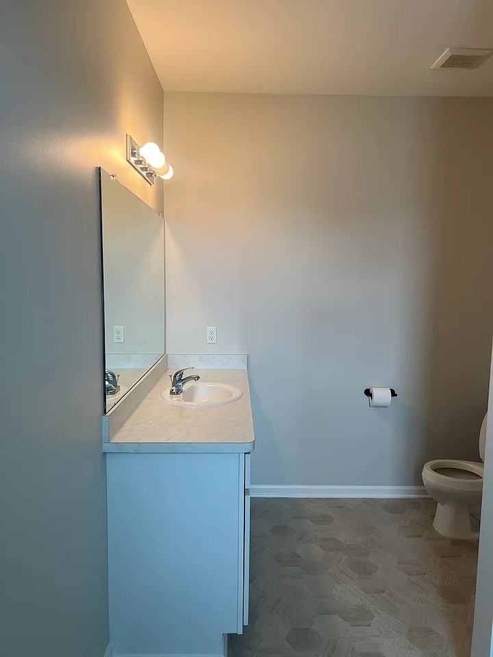 10040 Ridge Run St #10040 - Photo 2 of 14