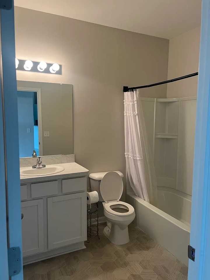 10040 Ridge Run St #10040 - Photo 6 of 14