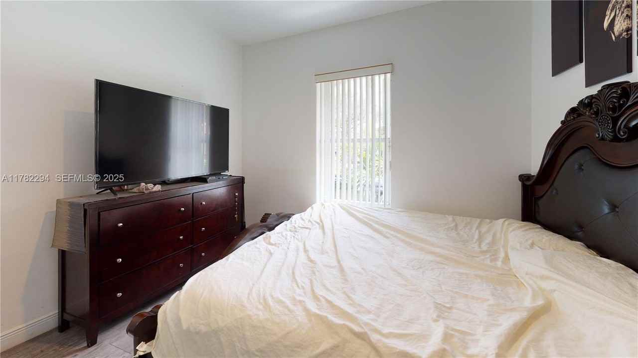 3965 Hyde Park Circle #3965 - Photo 2 of 23