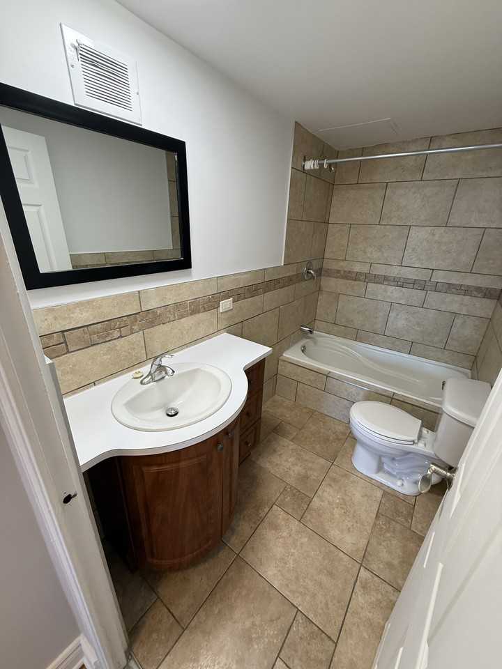 1400 Avenue des Pins Ouest - Photo 31