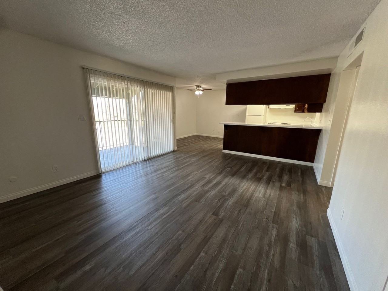 Raintree Garden Apartments - Photo 2 of 33