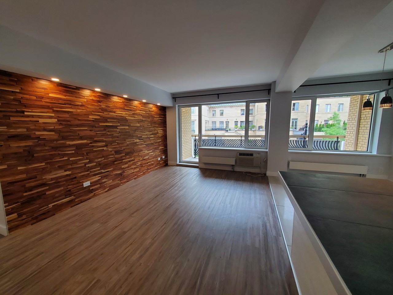 1400 Avenue des Pins Ouest - Photo 19