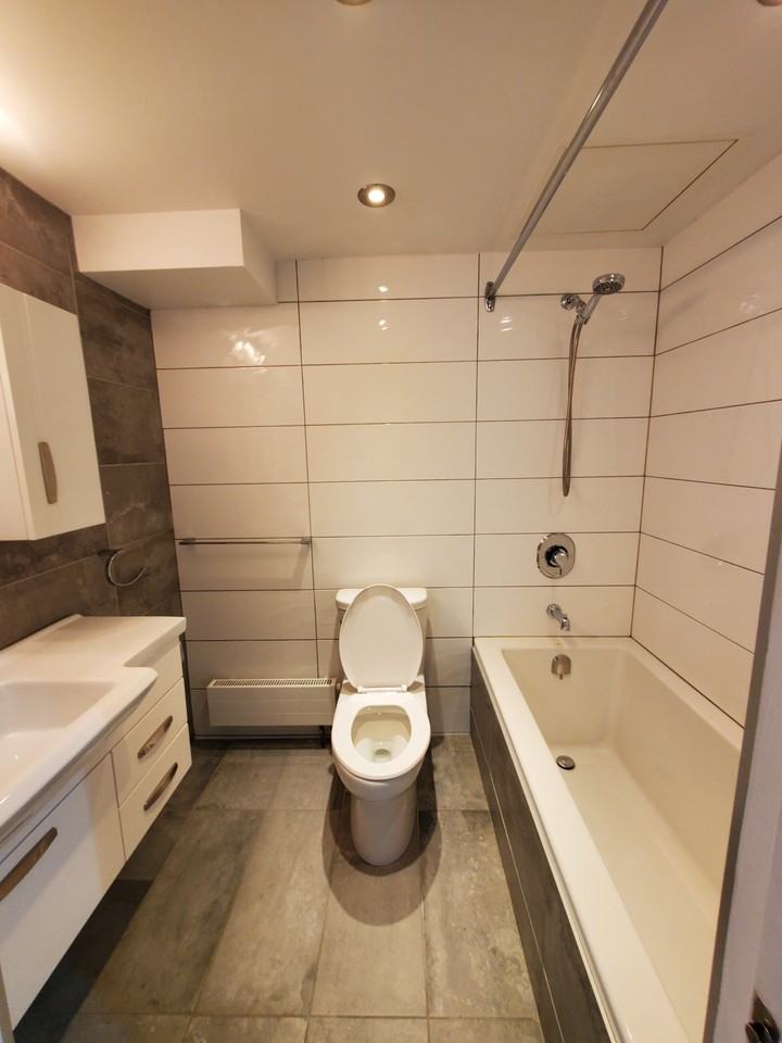1400 Avenue des Pins Ouest - Photo 23