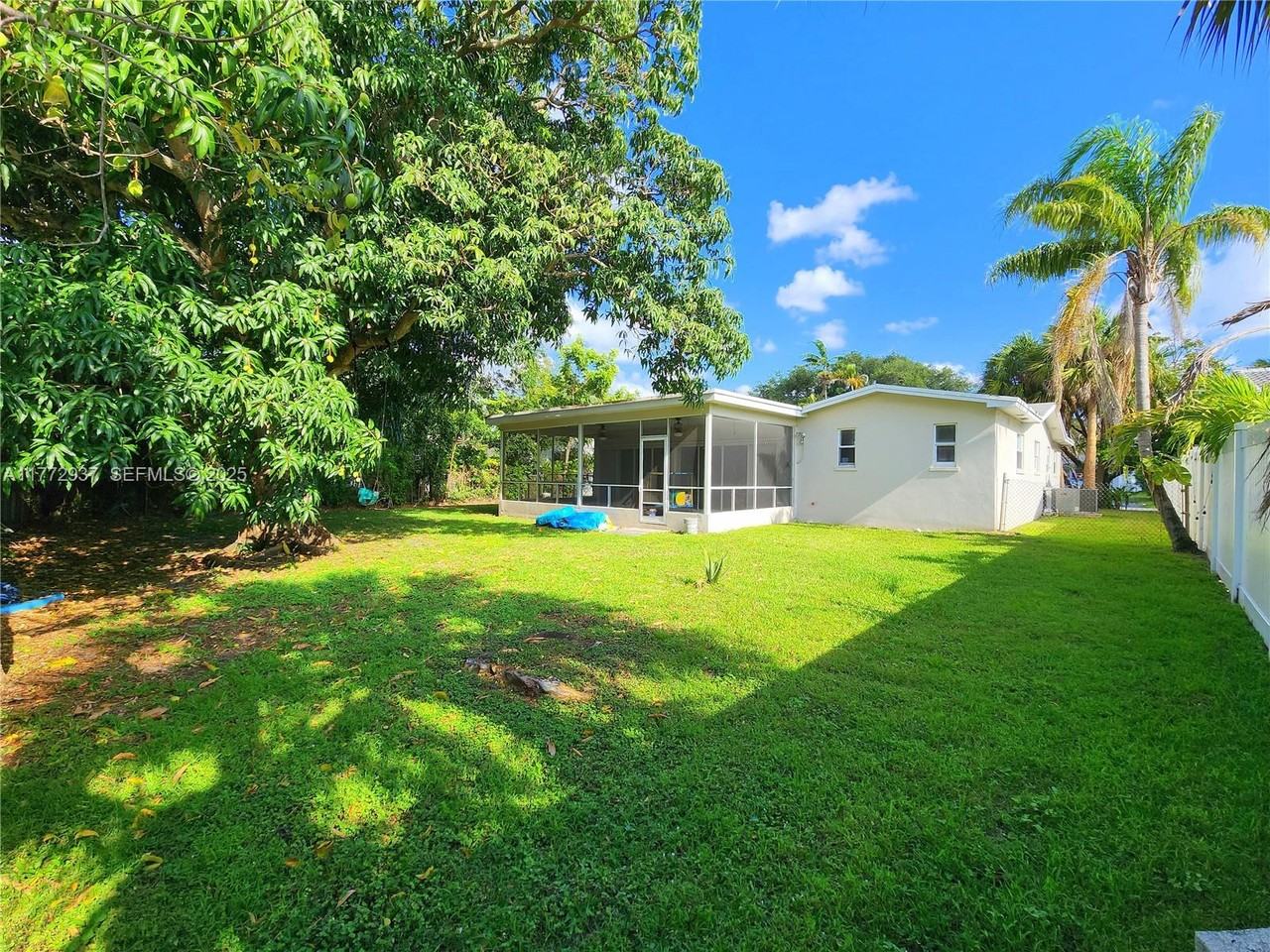 4108 Hayes Street - Photo 4 of 12