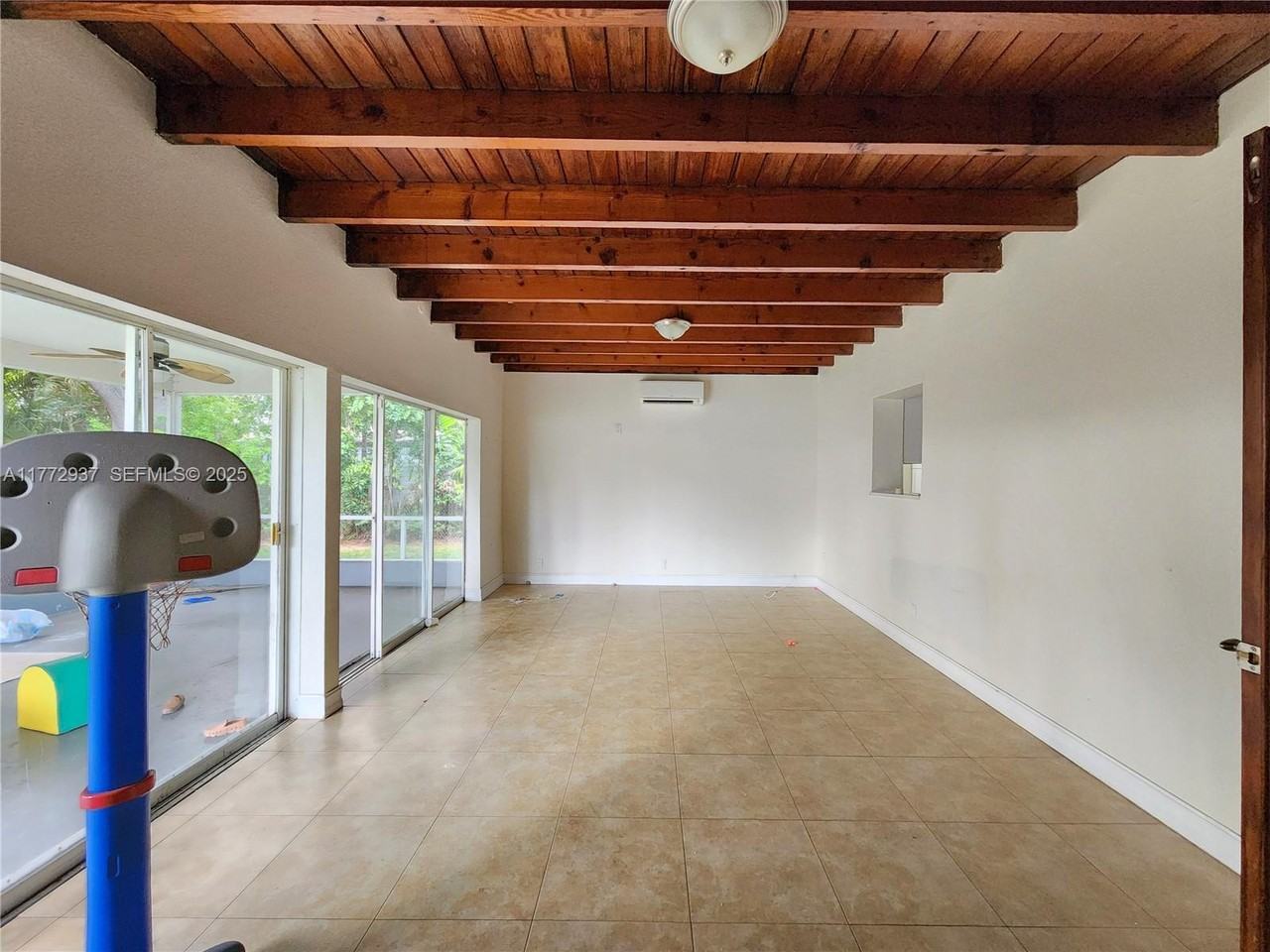 4108 Hayes Street - Photo 5 of 12