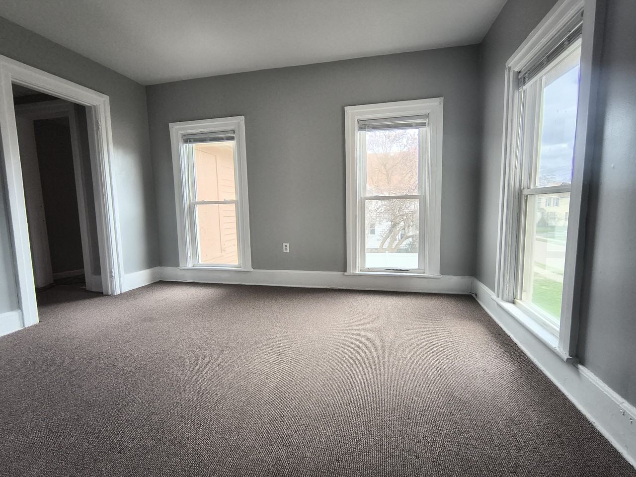 408 Partridge St #2UPPER - Photo 2 of 18