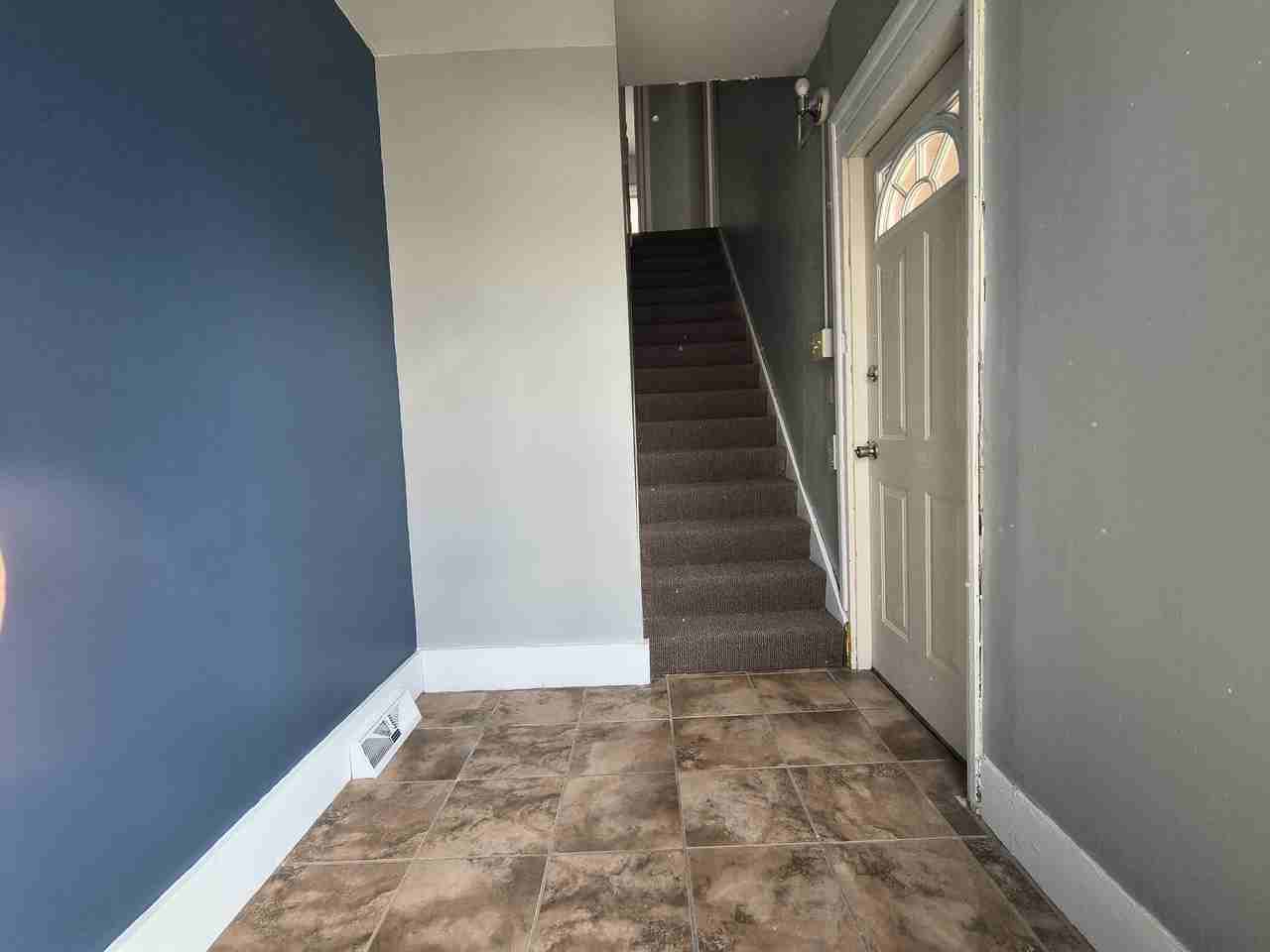 408 Partridge St #2UPPER - Photo 6 of 18