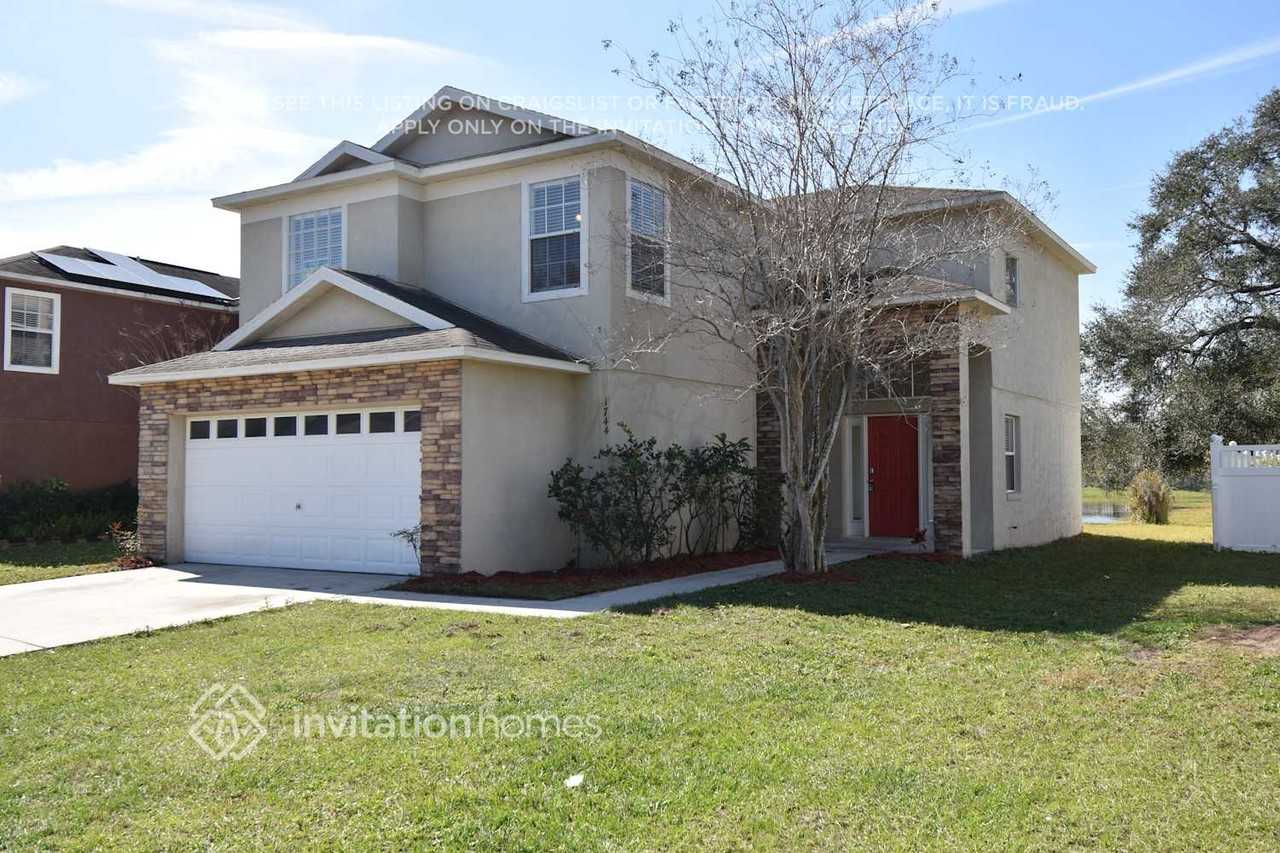 1744 Sage Creek Ct - Photo 2 of 13