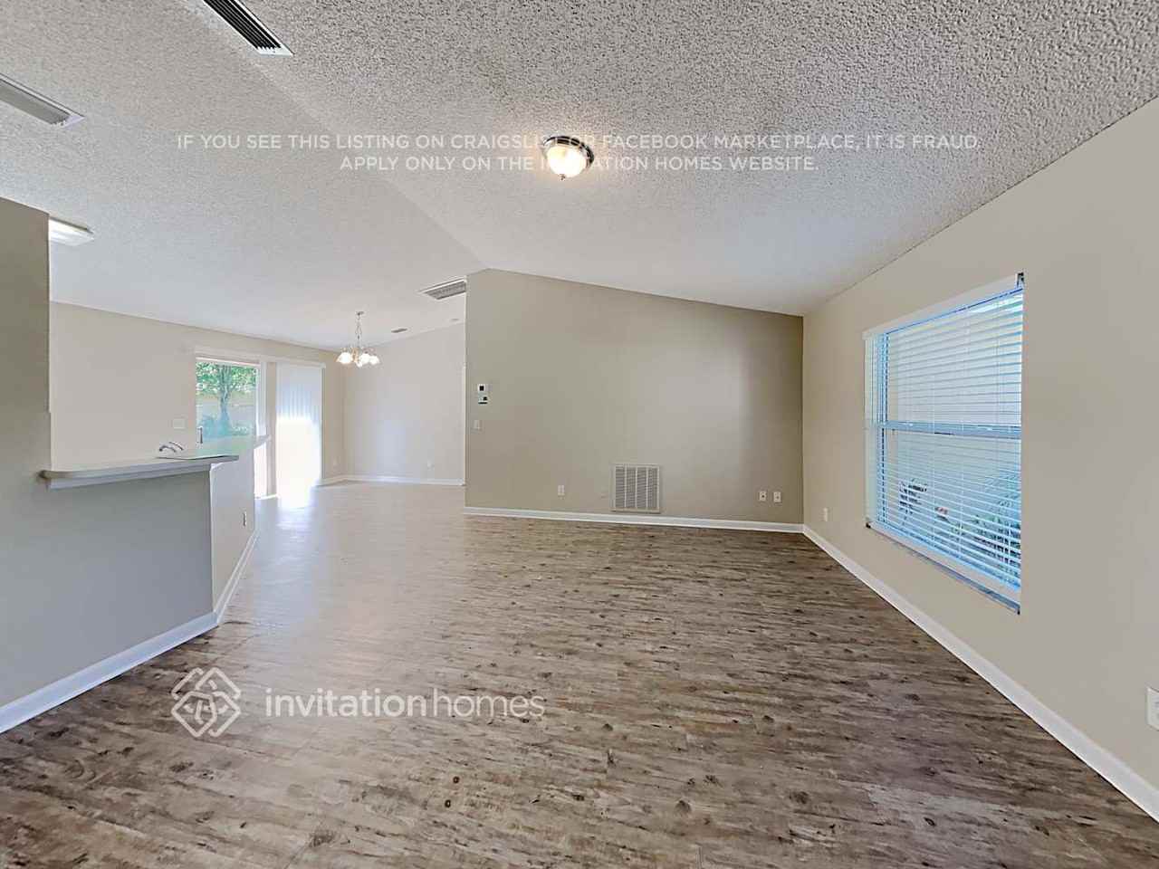 5605 Falcon Blvd - Photo 3 of 16