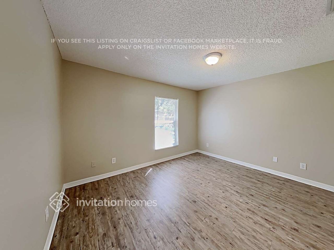 5605 Falcon Blvd - Photo 7 of 16