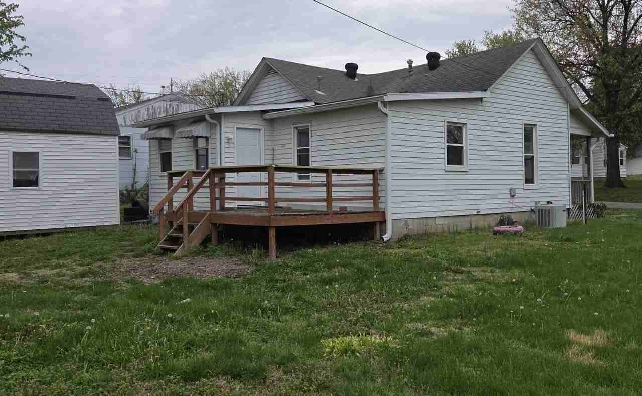 1003 N Washington St #NA - Photo 2 of 9