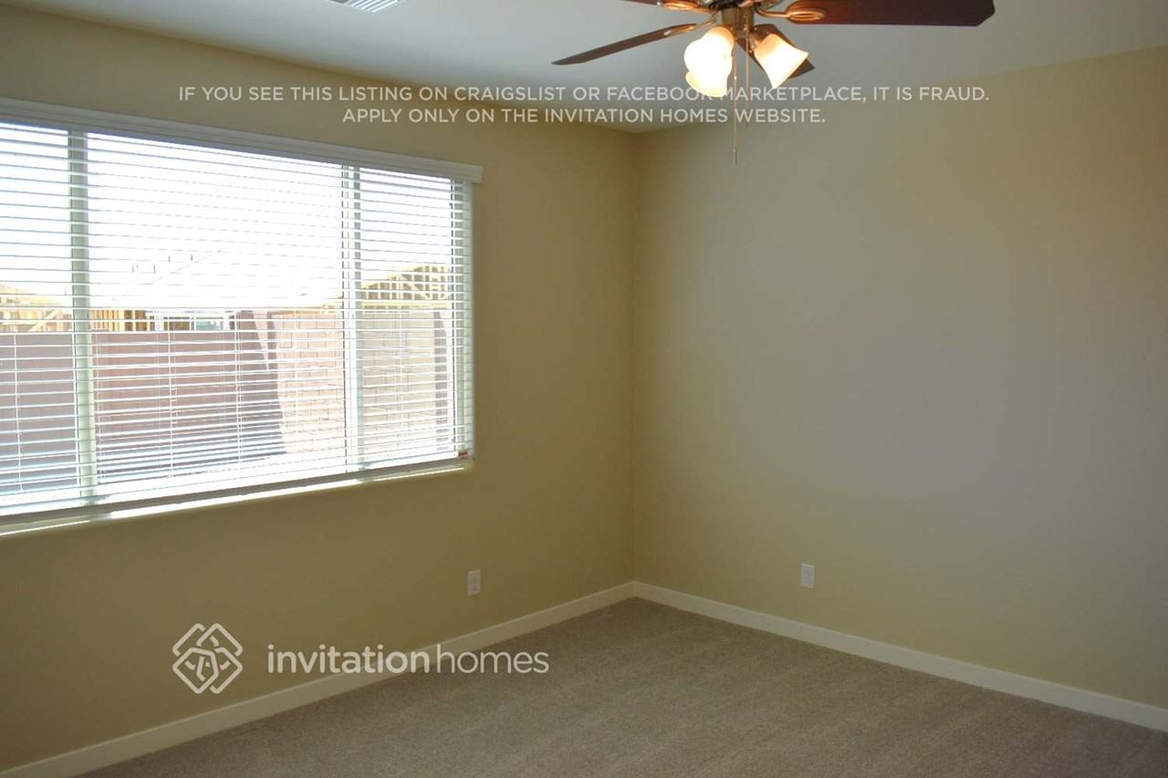 19865 W Turney Ave - Photo 5 of 8