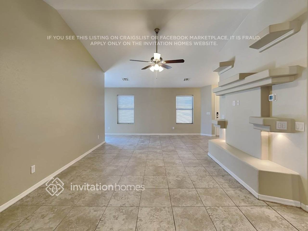 1352 E Kelsi Ave - Photo 3 of 18