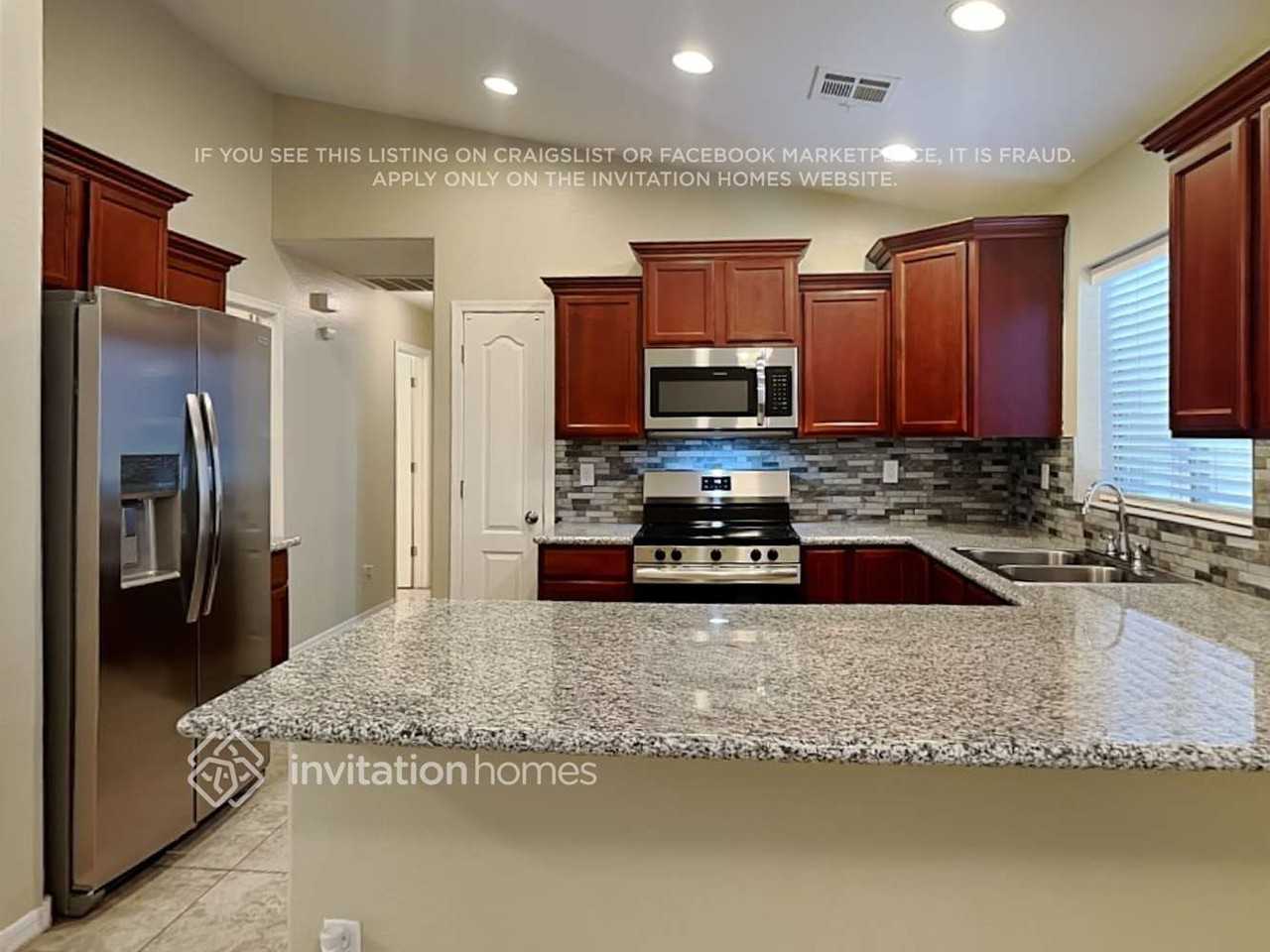 1352 E Kelsi Ave - Photo 7 of 18