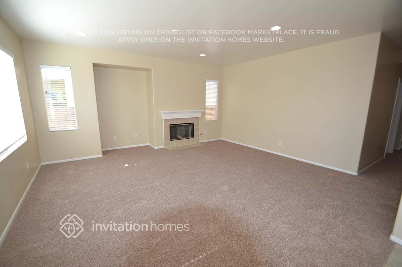 44338 Raven Ln - Photo 4 of 23