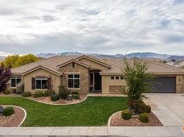 featured image of 445 Nwest Cir