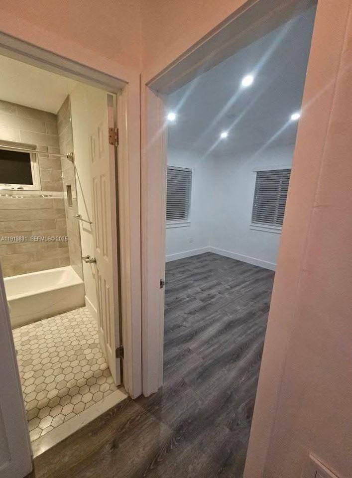 425 Northeast 109th Street - Photo 4 of 15