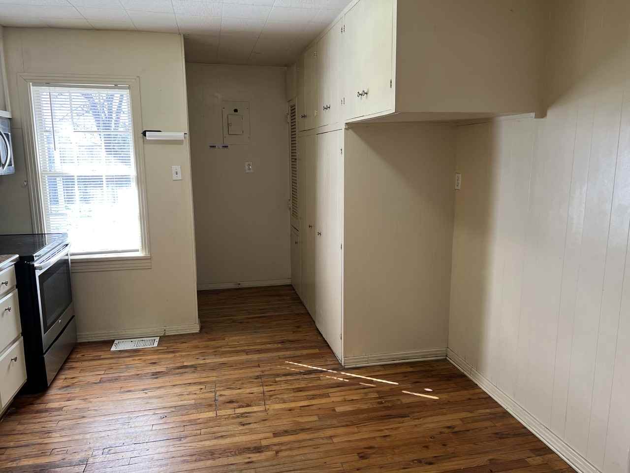 3601 23rd St #A - Photo 4 of 11