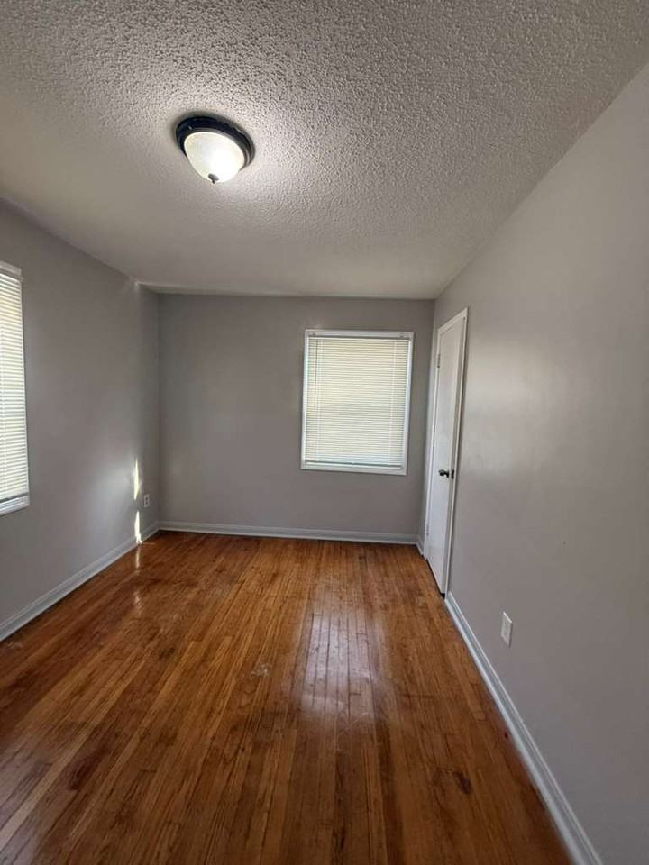 16581 Wormer St - Photo 6 of 11