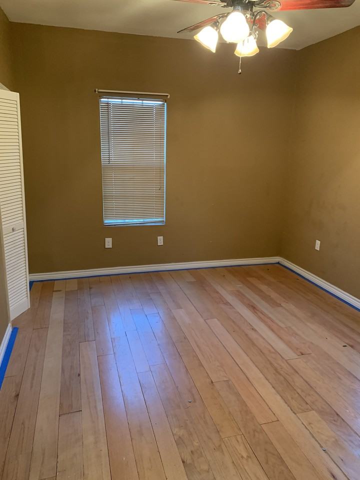 503 W Mesquite Ave - Photo 7 of 10