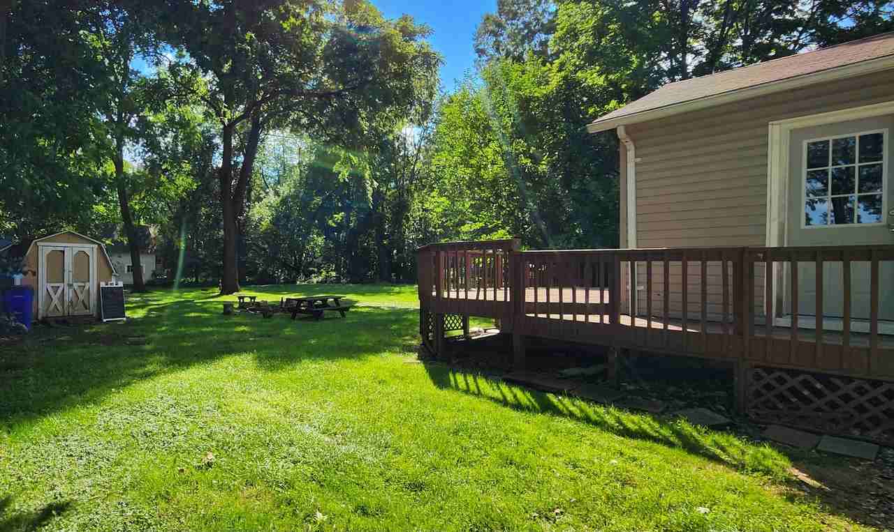 424 Carthage Ave #1 - Photo 4 of 24