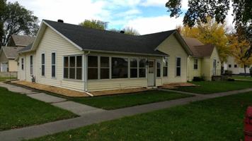 featured image of 901 1st St N