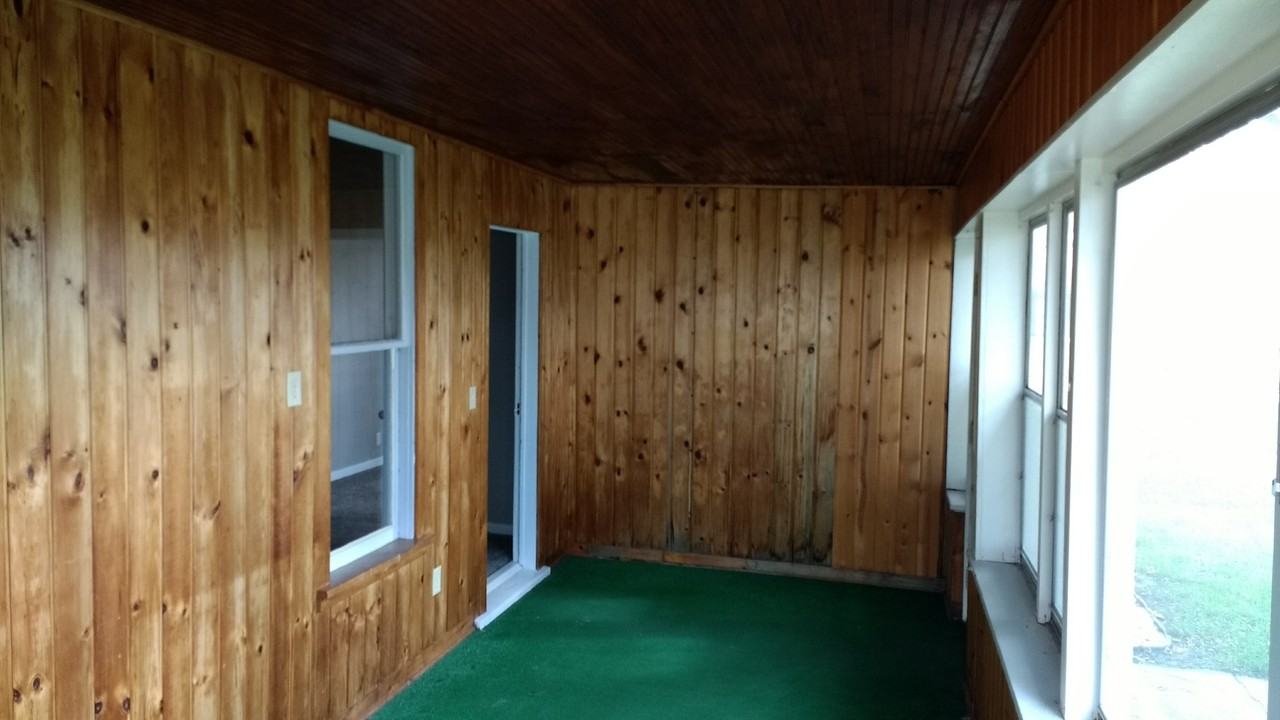 901 1st St N - Photo 5 of 16
