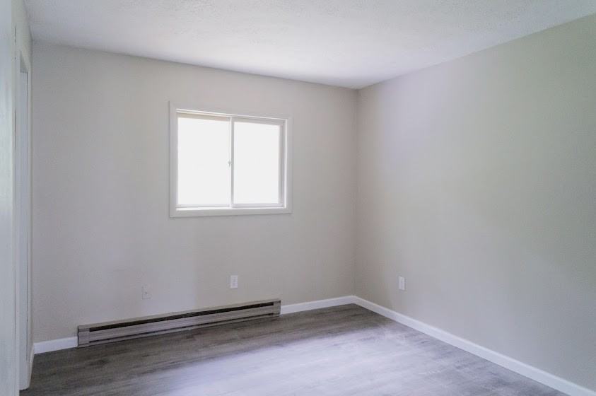 3222 Evergreen Cir #B - Photo 2 of 8