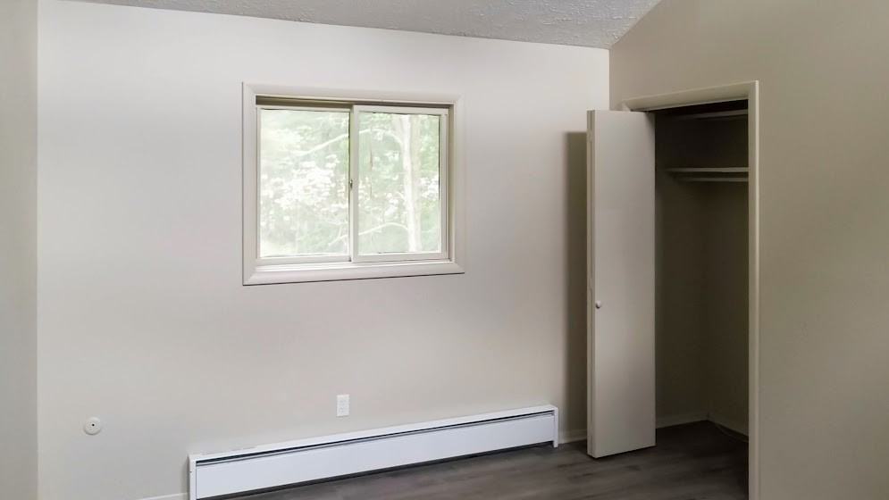 3222 Evergreen Cir #B - Photo 4 of 8