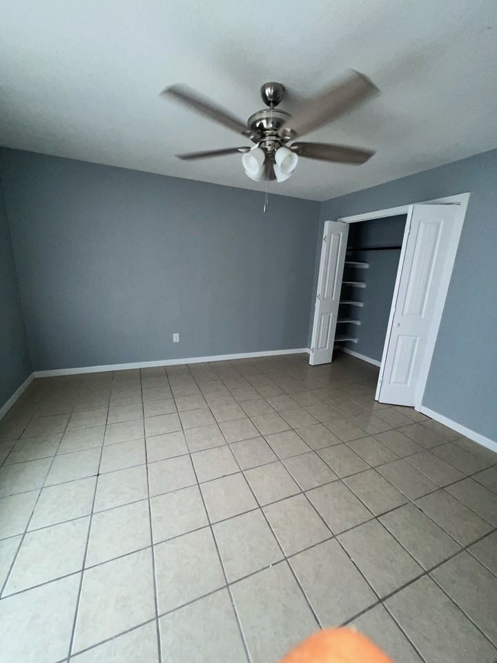 307 W Alice Ave - Photo 4 of 15