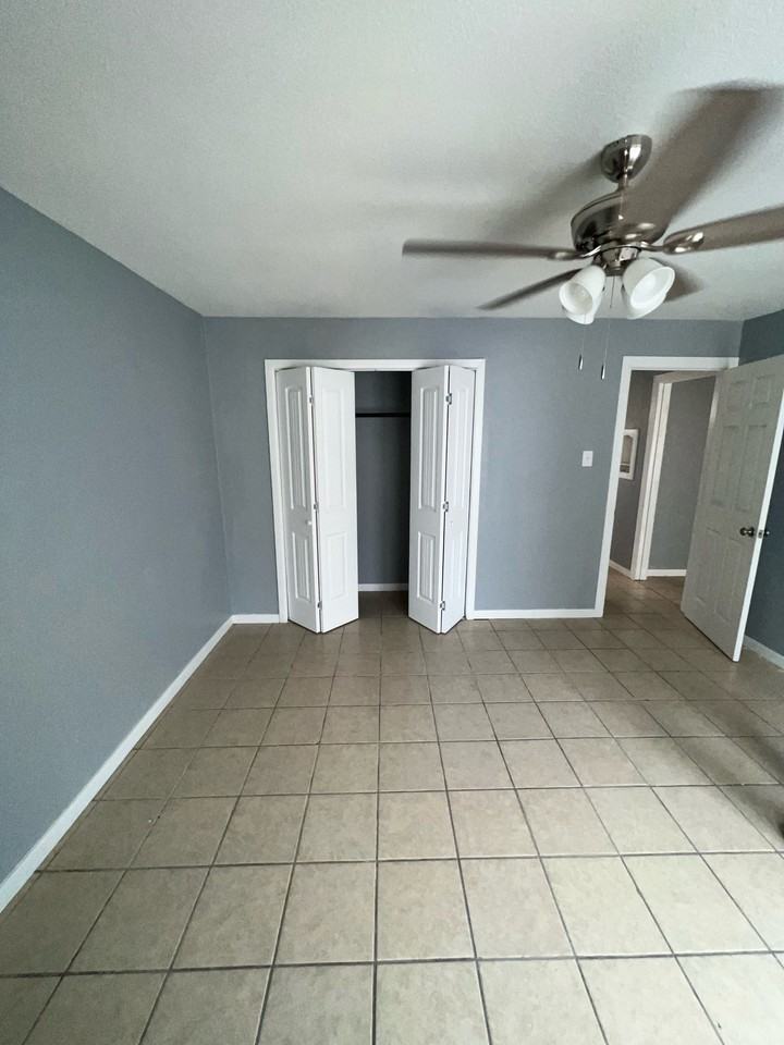 307 W Alice Ave - Photo 5 of 15